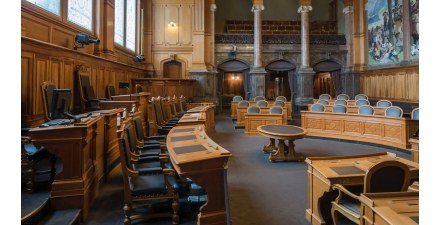 Systemy kontroli dostępu w obiektach sądowych