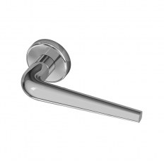 KLAMKA GIOIA SZYLD OKRĄGŁY 50mm CLAQ 35-65, CHROM BŁYSZCZĄCY KLAMKA GIOIA SZYLD OKRĄGŁY 50mm CLAQ 35-65, CHROM BŁYSZCZĄCY